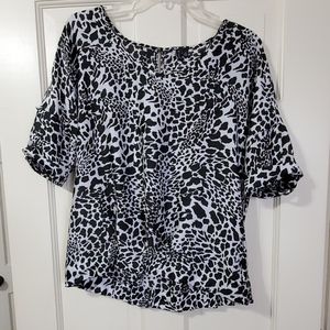 Animal print short sleeve blouse